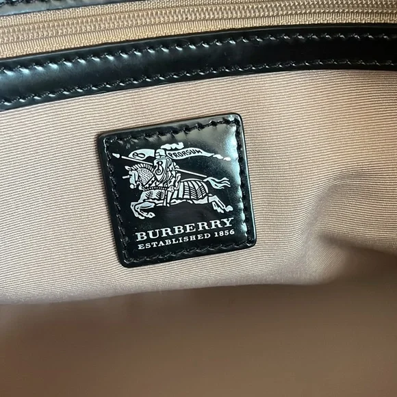 Burberry Nova Check Shoulder Bag - Picture 10 of 12